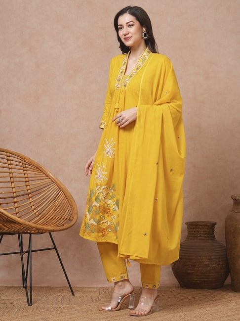 Solid Floral Embroidered A-Line Paneled Kurta With Pant & Dupatta - Yellow