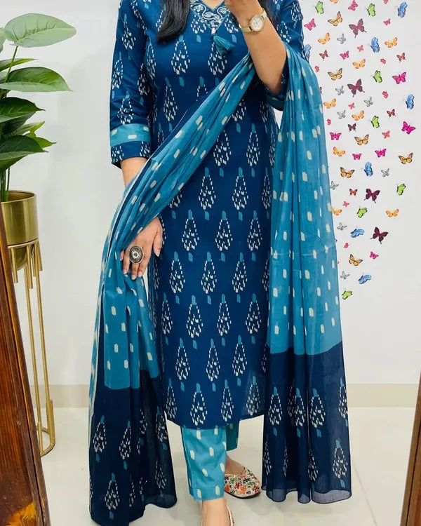 Pure Cotton Discharge Print Suit With Heavy Handwork ( Blue )
