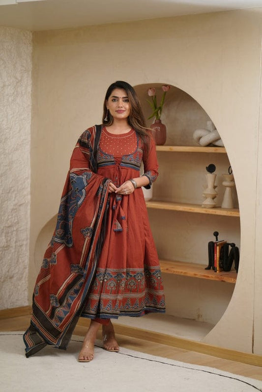 WforWomen premium printed with hand work anarkali kurta set