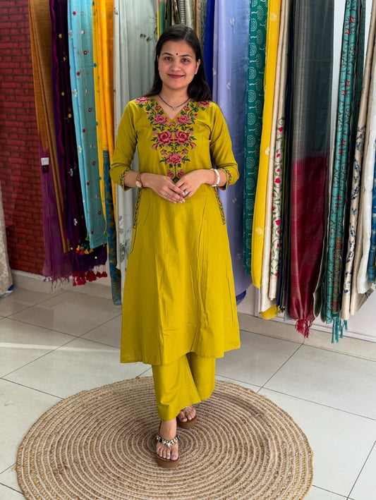 Slub Cotton Embroidered Kurta with Straight Pant