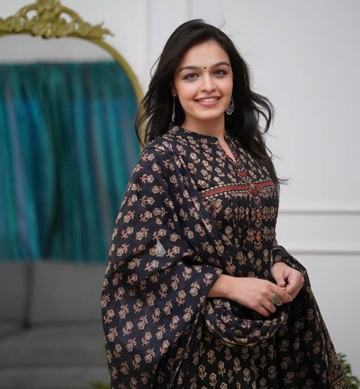 Block Printed Sequins Embroidered Kurta With Pants & Dupatta Set
